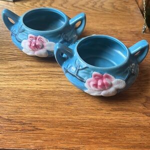 2Roseville Magnolia sugar bowls